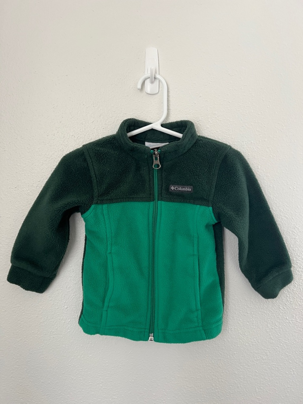 Columbia Kids Dark Green and Bright Green Fleece Jacket